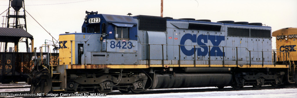 CSX SD40-2 8423